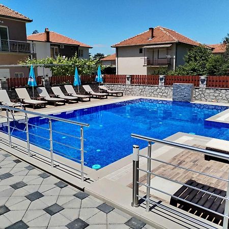 Peštani Villa Mimi מראה חיצוני תמונה