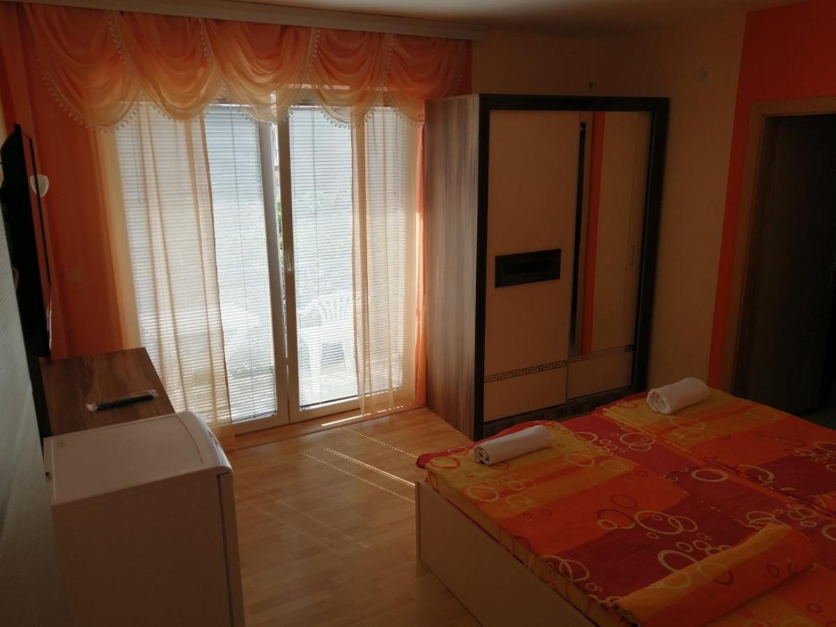 Peštani Villa Mimi מראה חיצוני תמונה