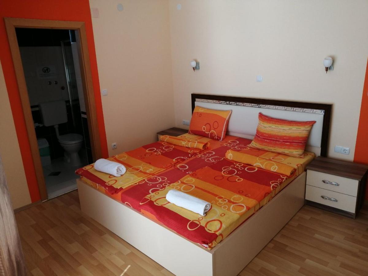 Peštani Villa Mimi מראה חיצוני תמונה