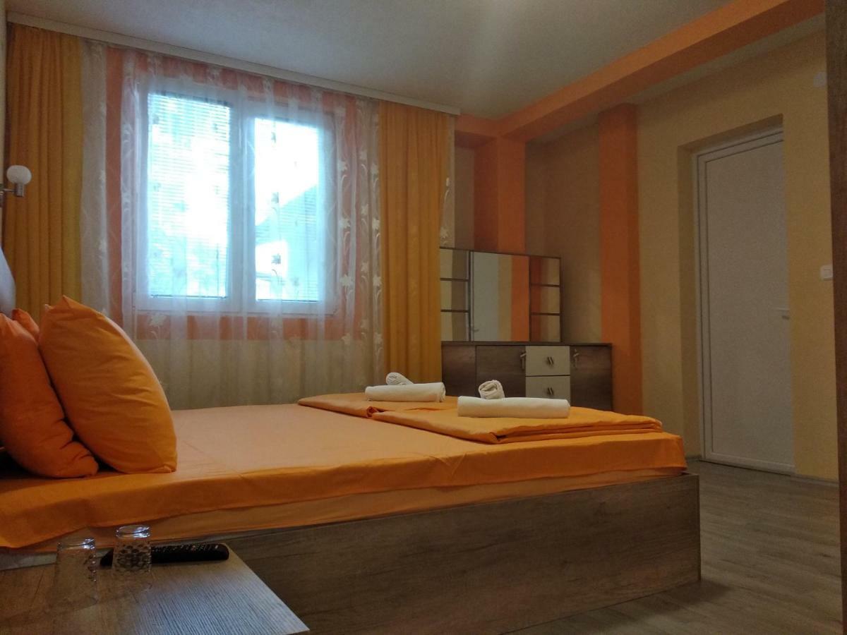 Peštani Villa Mimi מראה חיצוני תמונה